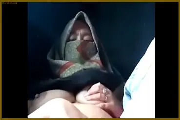 Bokep Indo Mama Muda Jilbab Cantik Colmek Sange
